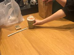 -星巴克臻选(华堂·新辰汇店)