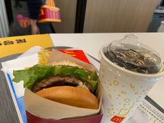 -麦当劳(万博一路天河城分店)