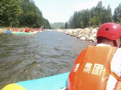 -尧山大峡谷漂流