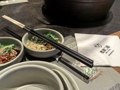 草本鸳鸯锅-盡膳口福跷脚牛肉火锅(晶耀前滩店)