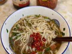 原汤肉丝粉加剁椒-周记粉店(县正街店)