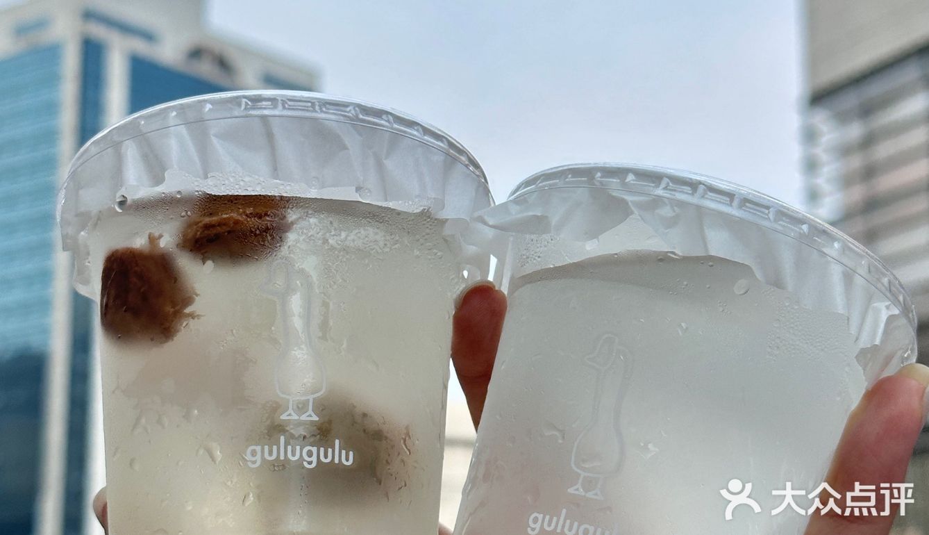 卧卧卧！新开的gulugulu椰子水喝上啦！