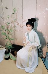 -汉仪华裳汉服馆(打浦桥店)