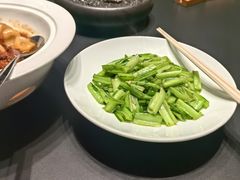 -忆江南·临江鱼馆