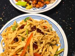 -曹掌柜小酒馆烧烤集团(宾川路店)