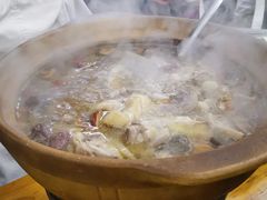 连州果园鸡-威邵鸡煲(西华路总店)