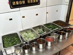 -文山荷鲜居(翠湖店)