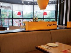 大堂-必胜客(WOW梧州旺城店)