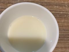 豆浆-老牌胖米粉