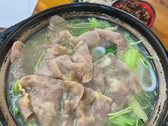 -丽虹云南过桥米线(兴工街店)