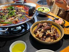 -小饕荟雅安贡椒鱼鲜馆(广福桥店)