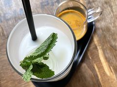 -BE NORMAL CAFE(霞溪路店)