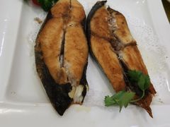 炭烧锡纸秋刀鱼-湛江明记(湛江鸡湛江生蚝)