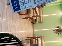 -新荔园茶餐厅(荔湾区府宿舍大院店)