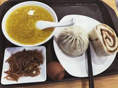 -惠丰门丁肉饼店