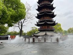-龙华寺