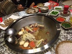 -313羊庄铁锅烀羊肉(滨江西路店)