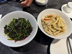 -南海底小海鲜·湘菜(鲁巷吴家湾店)