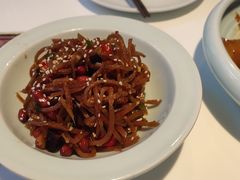 -红樱桃·欢乐餐厅(太原里店)