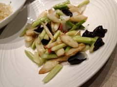 西芹百合-品悦酒店(三林古镇店)
