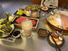 -湊湊火锅·茶憩(南京万象天地店)