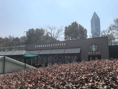-星巴克(西藏路店)