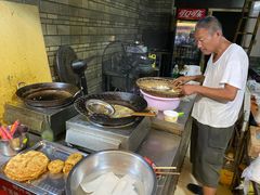 -仓桥直街臭豆腐