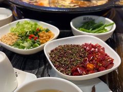 -老船舫·现做活鲜鱼馆(东郊记忆店)