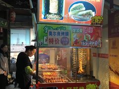 门面-泰龙城小吃街
