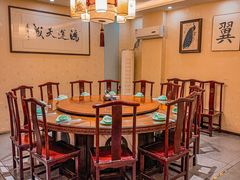 -满堂春特色餐馆