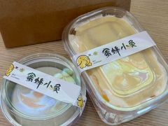 -蜜蜂小象·榴莲千层蛋糕(时代汇11栋店)