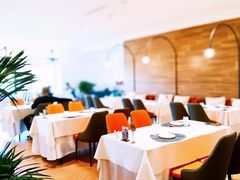 -圣彼得堡观江俄餐厅(中央大街黑金冠店)