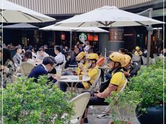 -星巴克臻选(深圳金光华店)
