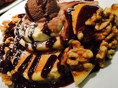 -Pancakes on the rocks(Darling Harbour)