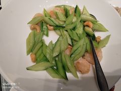 -凤凰园烤鸭店·唐山菜·传承花椒肉(老唐丰路店)