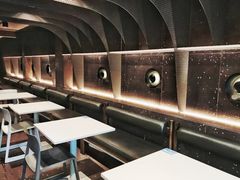 大堂-思南书局·诗歌店