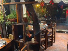 -大匠工房古船木艺术餐厅·猪肚鸡专门店(长白仙岛店)