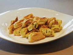 煎刀鱼馄饨-名豪品鲜荟(云亭店)