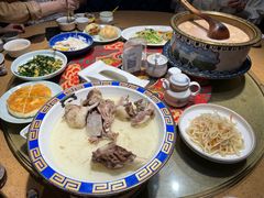 -蒙亨·手把肉·蒙古包文化主题餐厅(天恒广场店)