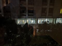 -同济大学本部学苑饮食广场