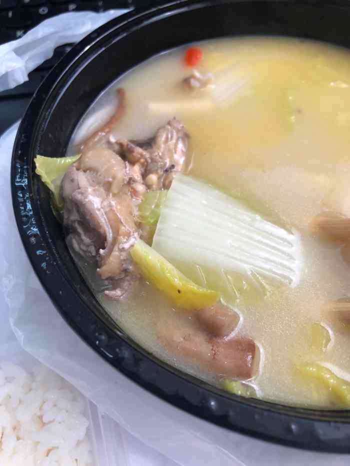 九优潮汕猪肚鸡汤饭-"徐家汇汇联楼上开了一个大食代好多好多吃.