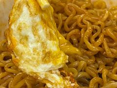 -恰餐厅及酒吧 CHAR Bar & Grill (北京丽都皇冠假日店)