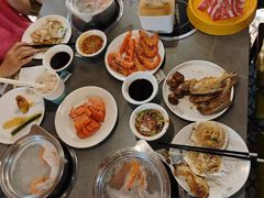 -遇上西雅图多融合海鲜自助餐厅(中房金谊广场店)