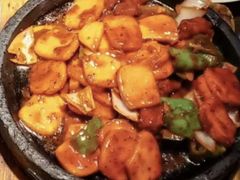 铁板牛肉年糕-东篱艺厨(七一酱园店)