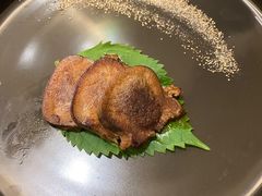 -半岛翡丽海鲜自助餐厅(观风亭店)