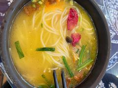 -桥香园过桥米线(国贸店)