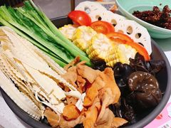 -八珍玉食鸡煲·打边炉(印象城店)