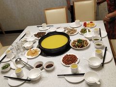 -乐味阁养生板栗鸡(中江店)