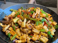 干锅鱿鱼须-金豆角砂锅焖面(安贞店)