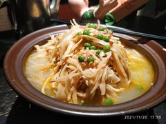 -吴越荣记苏州菜·松鼠桂鱼(月光码头店)